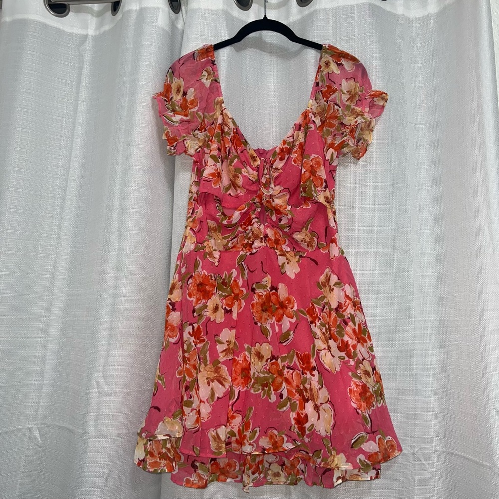 Floral Pink Dress with Ruffle Sleeves